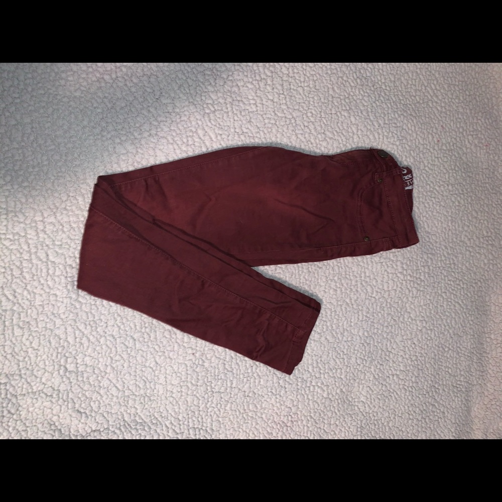 SO burgundy/maroon skinny jeggings